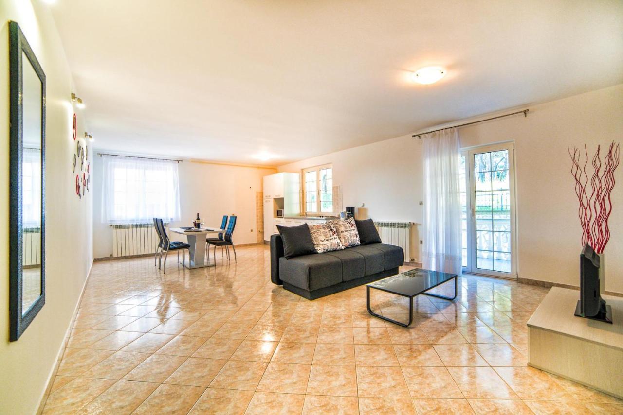 PUY Apartments Ori מראה חיצוני תמונה