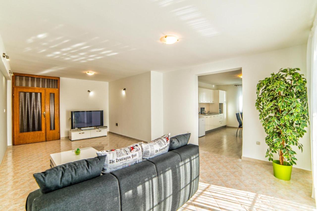 PUY Apartments Ori מראה חיצוני תמונה